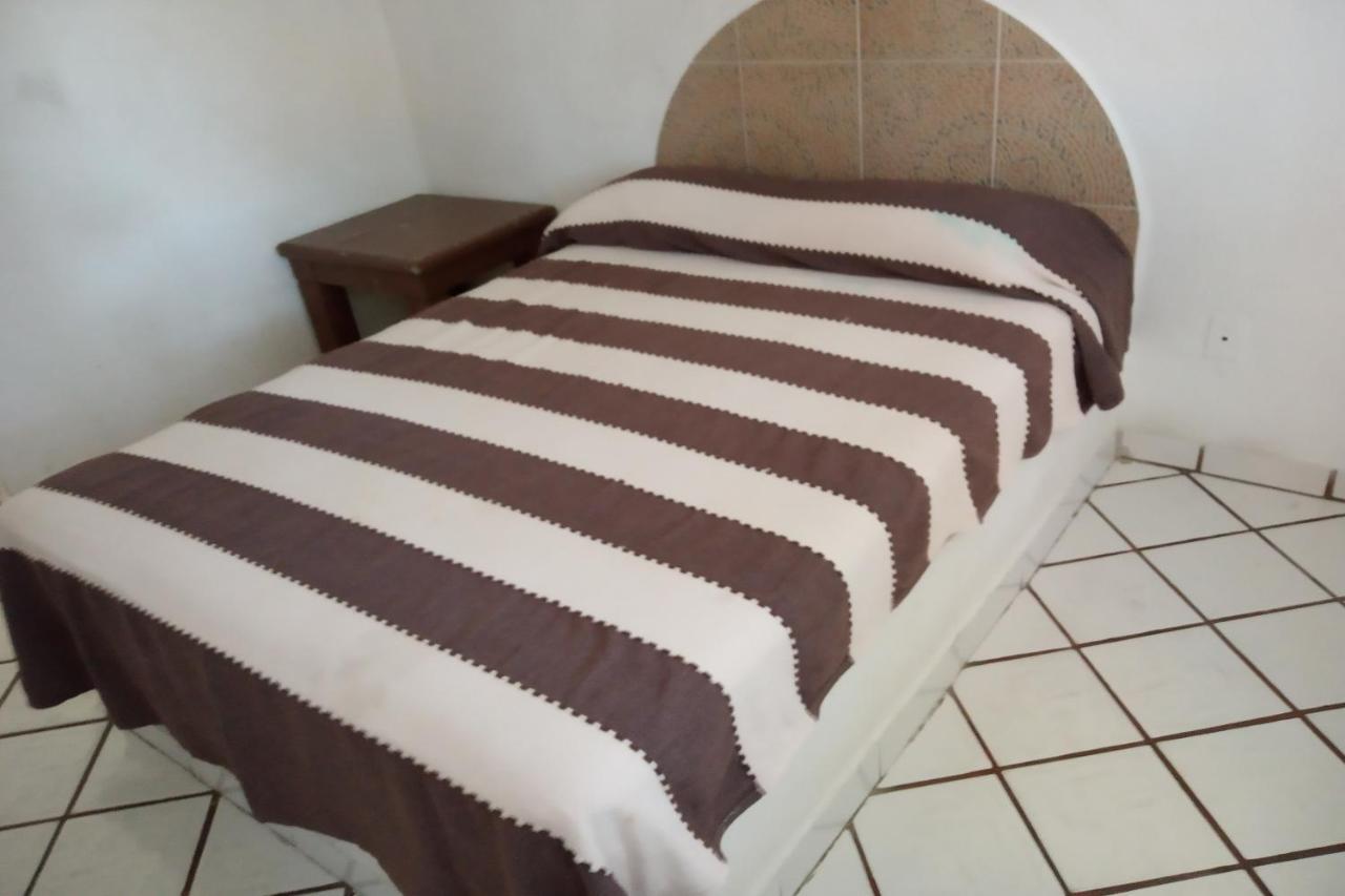 Condo Hotel Los Girasoles Santa María Huatulco Extérieur photo