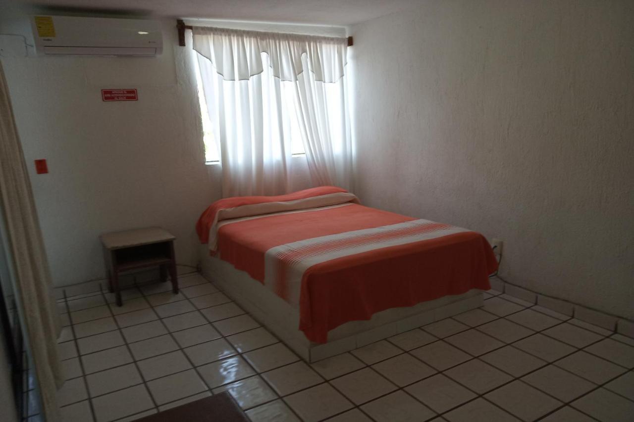 Condo Hotel Los Girasoles Santa María Huatulco Extérieur photo
